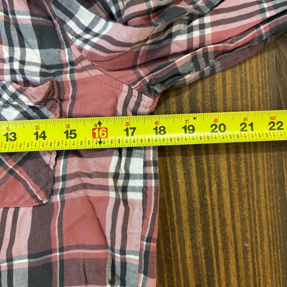 Bongo Womens Plaid Flannel Button Down Shirt Red Black White Size M - Picture 5 of 5